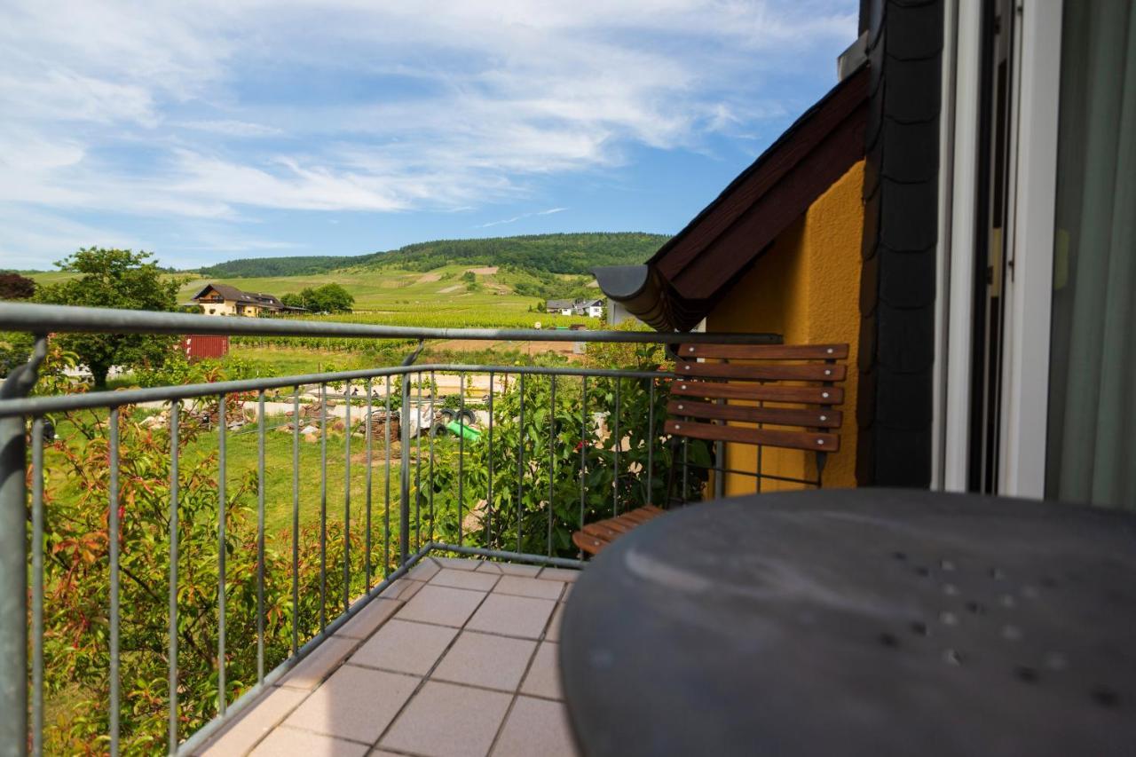 Гостьовий будинок Bio-Weingut Staffelter Hof Креф Екстер'єр фото