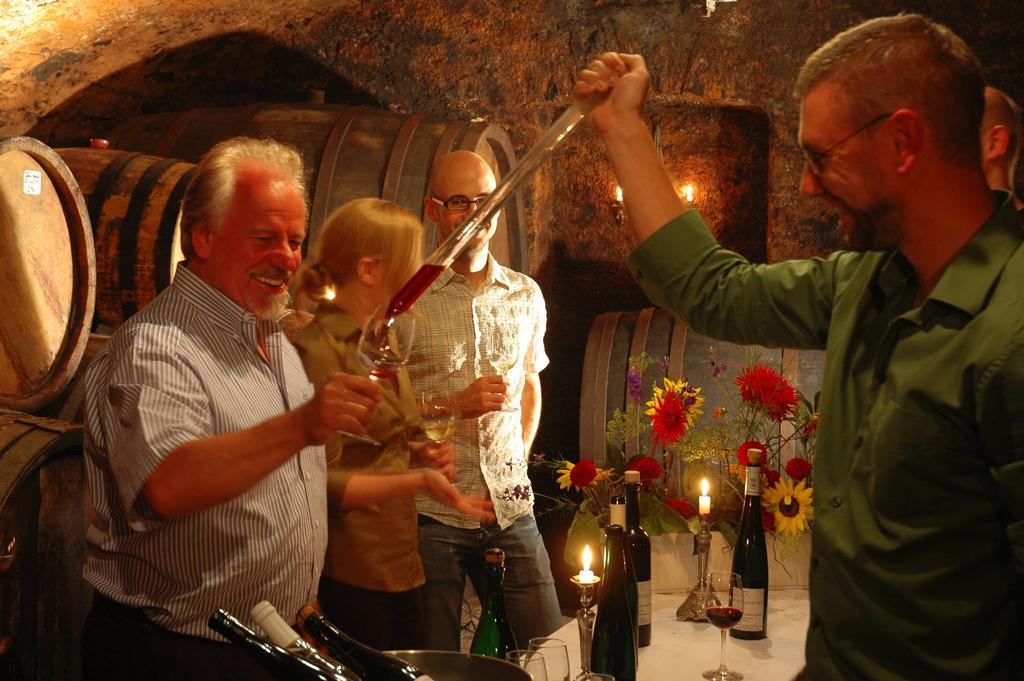 Гостьовий будинок Bio-Weingut Staffelter Hof Креф Екстер'єр фото